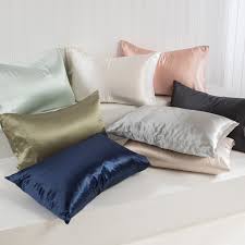 Sleep in Silk: The Domingo Pillowcase Experience