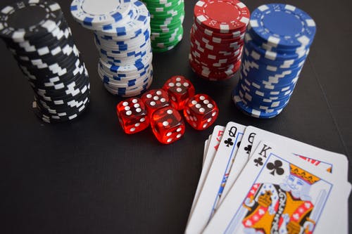 QQPokerOnline: A World-Class Poker Experience