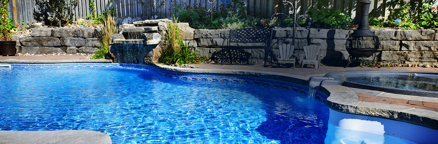 Crystal Purity Unleashed: Top-notch Pool Cleaning Services in Roswell